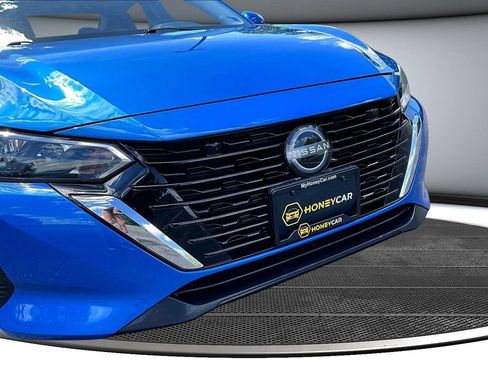 Used 2024 Nissan Sentra SV FWD image 32