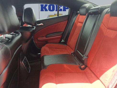 Used 2019 Dodge Charger Scat Pack w/ Plus Group RWD image 16