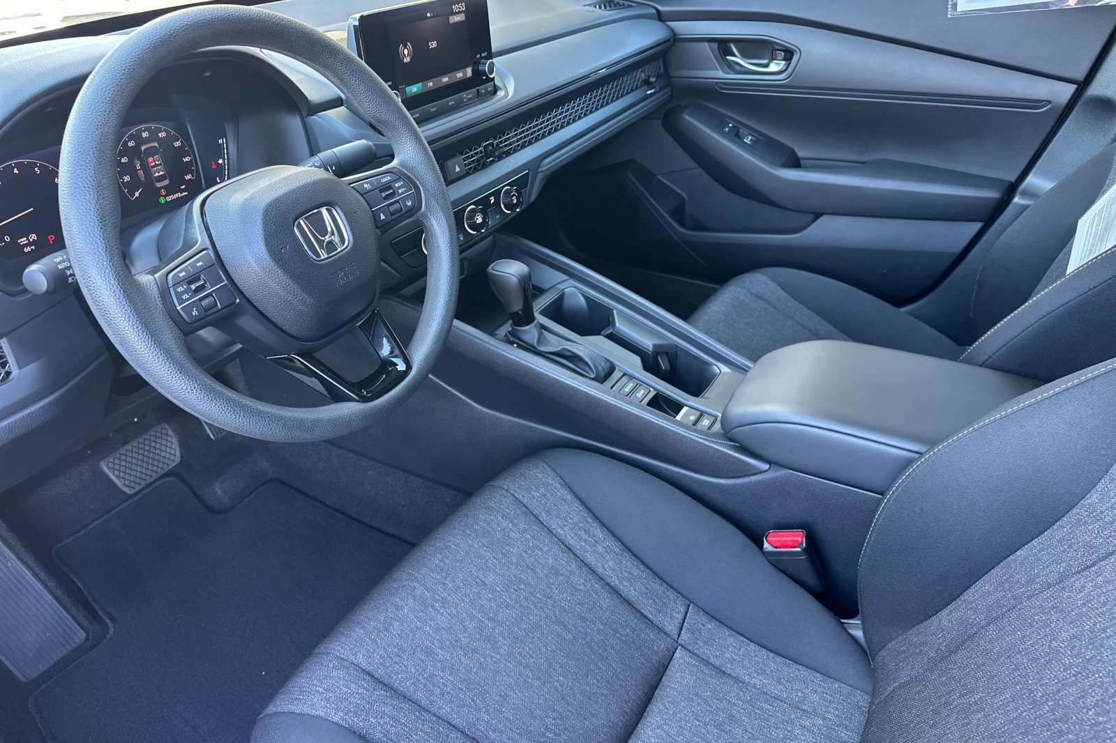 Used 2024 Honda Accord LX image 10