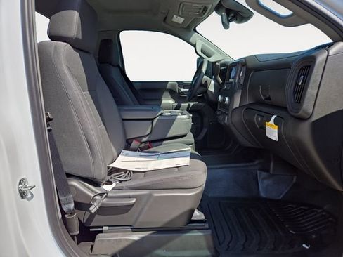 New 2025 GMC Sierra 2500 Pro w/ Convenience Package image 27