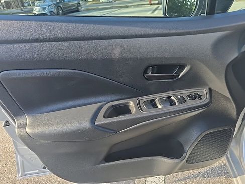 Used 2021 Nissan Versa S image 11