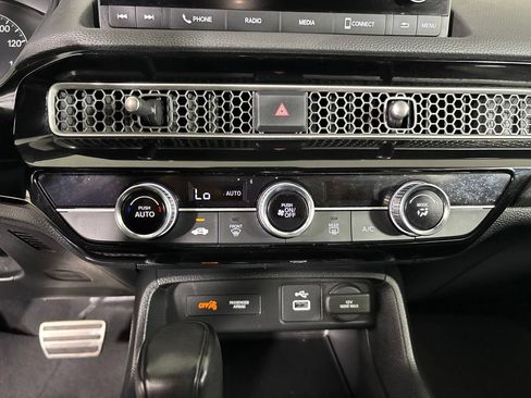 Used 2024 Honda Civic Sport image 19