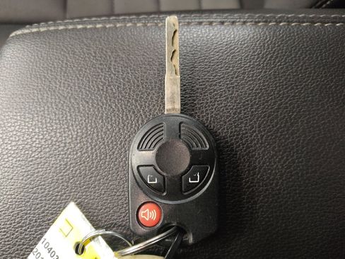 Used 2018 Ford Escape S FWD image 32