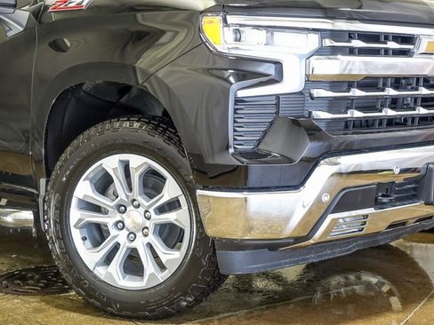 New 2025 Chevrolet Silverado 1500 LTZ w/ LTZ Premium Package image 4