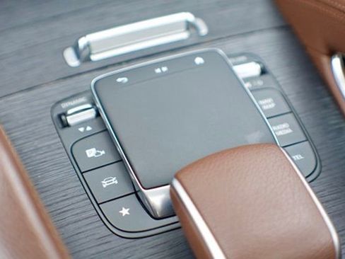 Used 2024 Mercedes-Benz GLE 350 4MATIC image 31