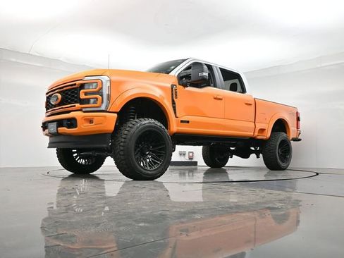 New 2025 Ford F250 XLT w/ Black Appearance Package image 34