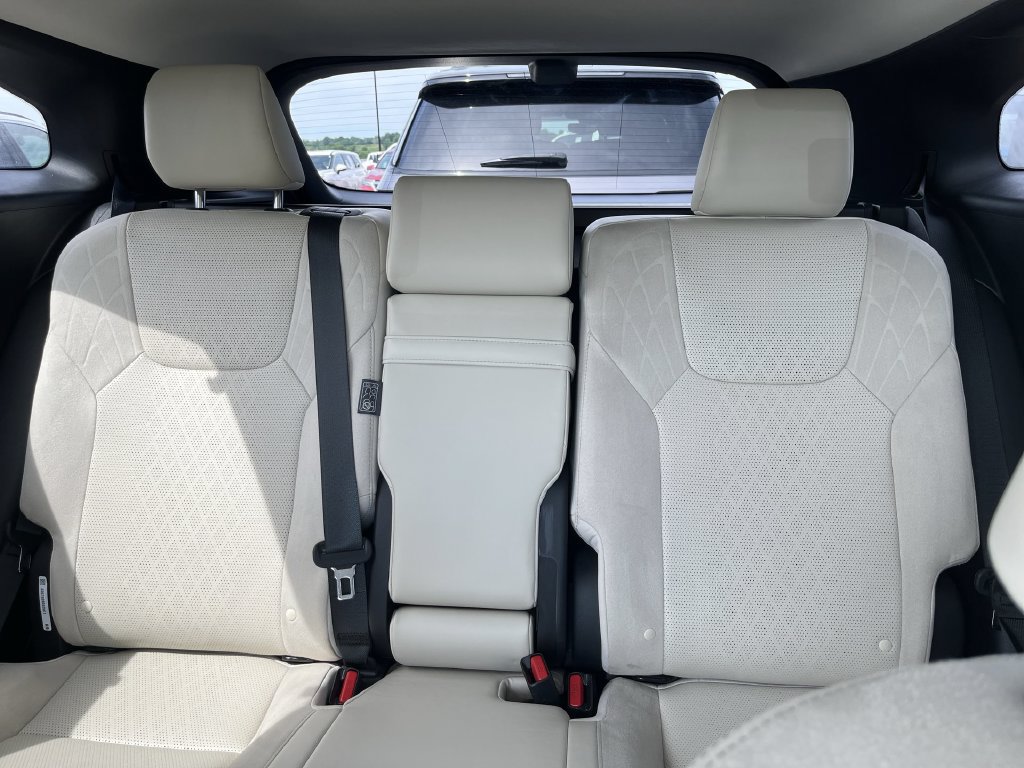 Used 2023 Lexus RX 350 FWD w/ Cold Area Package image 22