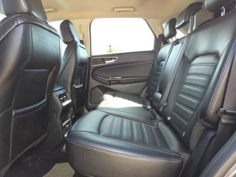 Certified 2020 Ford Edge SEL FWD image 24