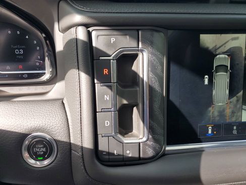 Used 2023 GMC Yukon XL Denali image 39