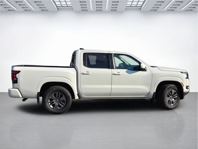 Certified 2025 Nissan Frontier SV