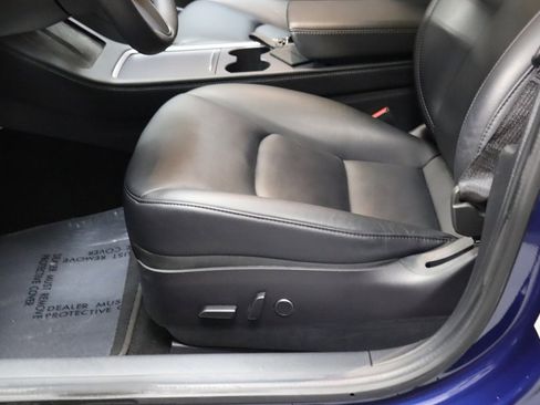 Used 2023 Tesla Model 3 Standard Range image 30