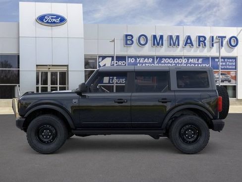 New 2026 Ford Bronco Big Bend w/ Black Diamond Package AWD/4WD image 3
