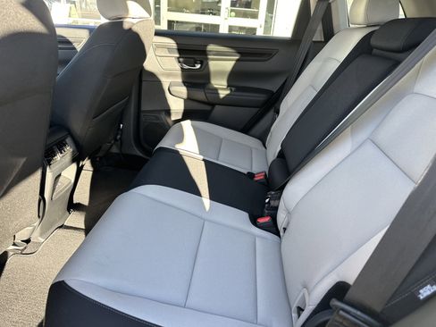 Used 2024 Honda CR-V EX image 12