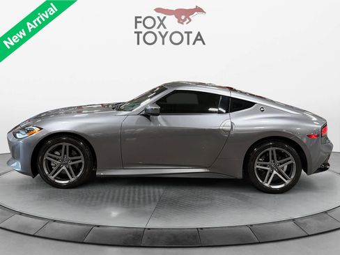 Used 2025 Nissan Z Sport w/ Floor Mat Package RWD image 2