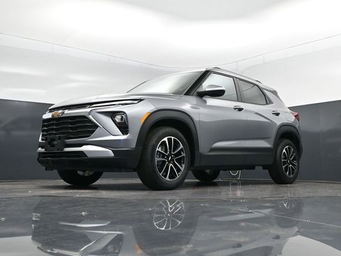 New 2026 Chevrolet TrailBlazer LT w/ Driver Confidence Package image 38