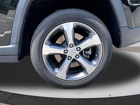 Used 2023 Jeep Grand Cherokee 4WD 4xe image 35