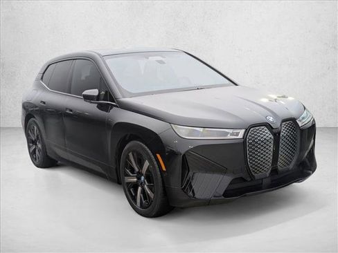 Used 2025 BMW iX M60 image 3