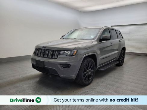 Used 2021 Jeep Grand Cherokee Laredo X RWD image 1
