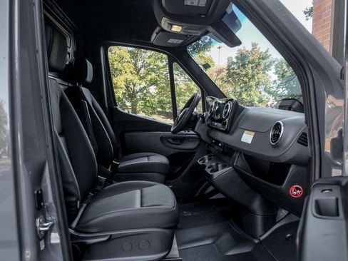 New 2026 Mercedes-Benz Sprinter 2500 image 18