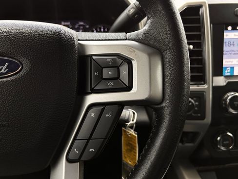 Used 2019 Ford F250 Lariat w/ Chrome Package image 14