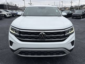 Used 2023 Volkswagen Atlas Cross Sport SE video 2