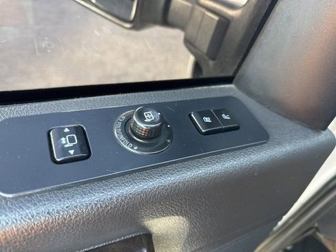 Used 2013 Ford F250 Platinum w/ FX4 Off Road Pkg image 34