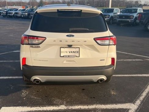 Used 2022 Ford Escape Titanium w/ Titanium Elite Package image 5