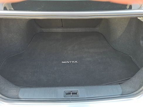 Used 2023 Nissan Sentra SV FWD image 23