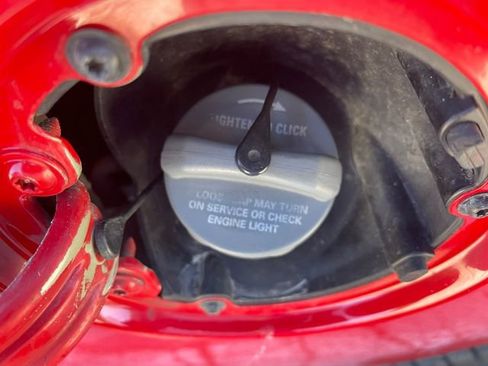 Used 2019 RAM 1500 Classic SLT image 18