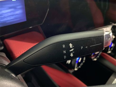 Used 2024 Chevrolet Blazer EV RS image 40