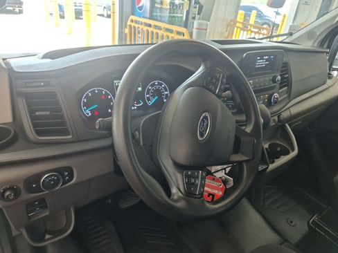 Used 2025 Ford Transit 250 Low Roof w/ Exterior Upgrade Package RWD image 6