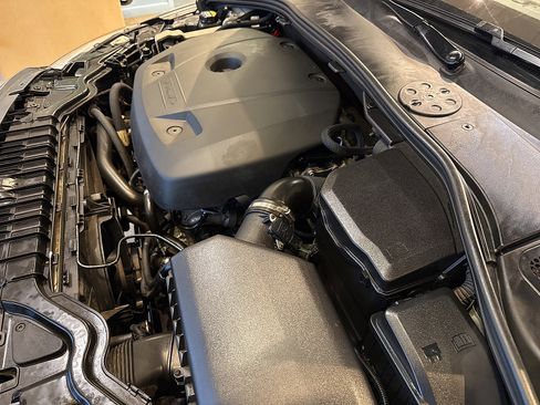 Used 2018 Volvo S60 T5 Dynamic w/ Vision Package image 17