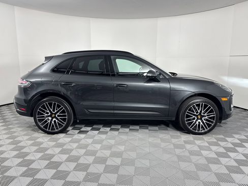Used 2026 Porsche Cayenne image 8