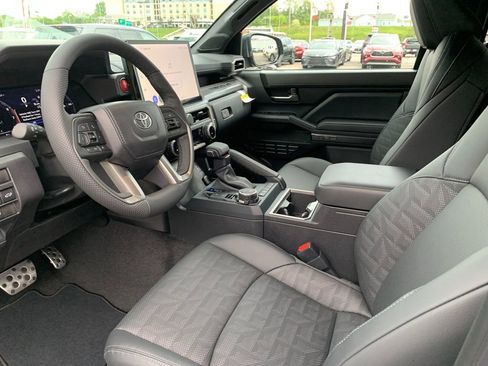 New 2026 Toyota Tacoma TRD Sport AWD/4WD image 10