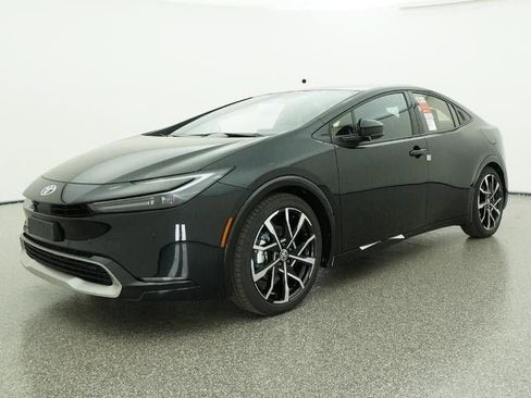 New 2026 Toyota Prius Plug-In Hybrid FWD image 17