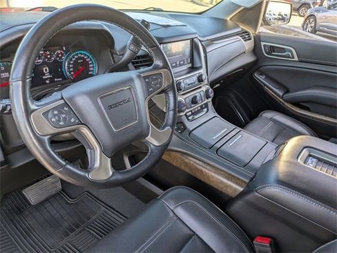 Used 2019 GMC Yukon Denali w/ Denali Ultimate Package image 23