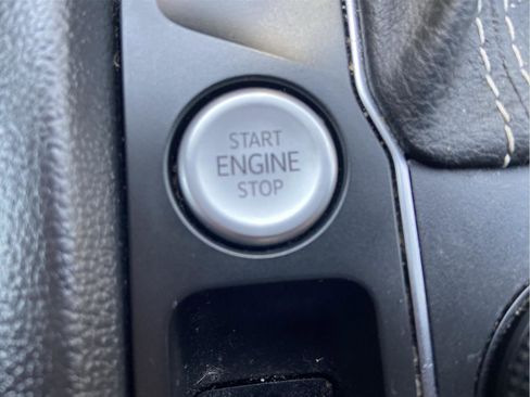 Used 2022 Volkswagen Atlas Cross Sport SEL Premium R-Line image 73