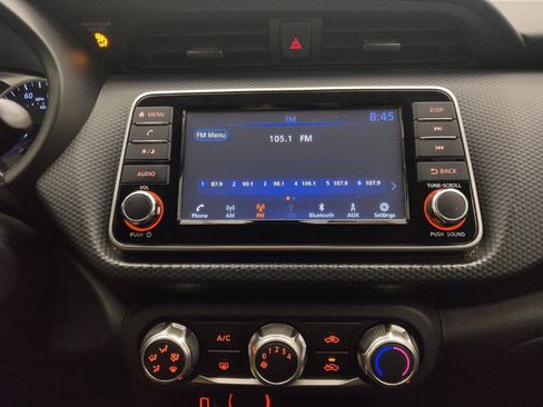 Used 2021 Nissan Kicks S image 25