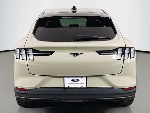 Used 2025 Ford Mustang Mach-E Premium image 11
