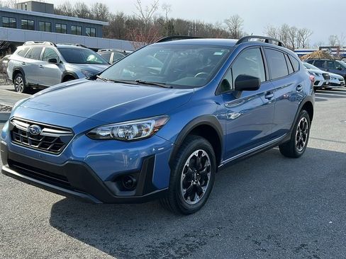 New 2023 Subaru Crosstrek 2.0i image 3