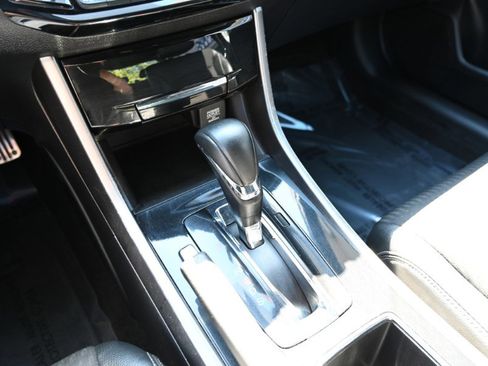 Used 2017 Honda Accord Sport image 19