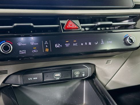 Used 2023 Kia Niro Wave w/ Wave Preserve Package FWD image 24