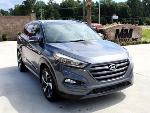 Used 2017 Hyundai Tucson Sport image 25