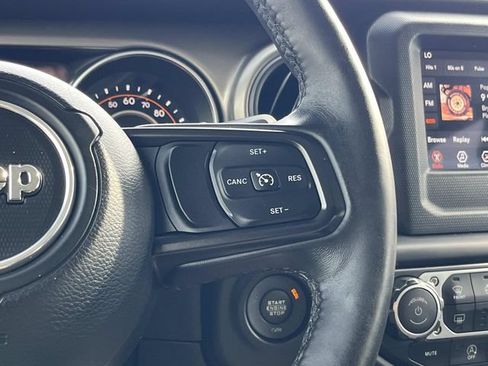 Certified 2018 Jeep Wrangler Unlimited Sport S AWD/4WD image 39