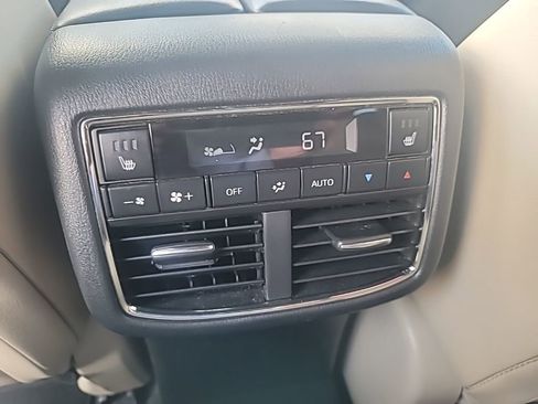 Used 2018 MAZDA CX-9 Grand Touring image 12