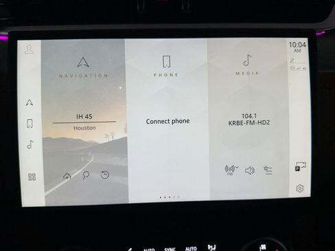 Used 2024 Jaguar F-PACE R-Dynamic S image 30