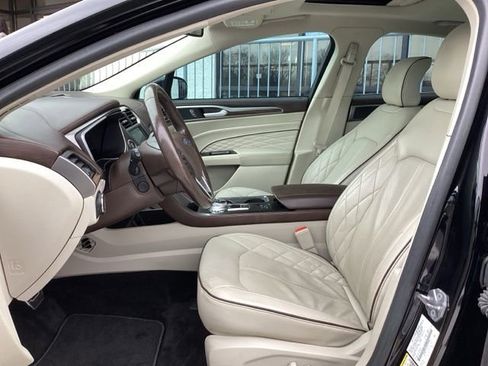 Used 2018 Ford Fusion Energi Platinum image 27