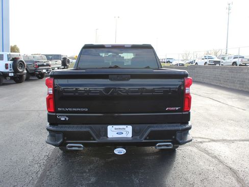 Used 2020 Chevrolet Silverado 1500 RST image 4