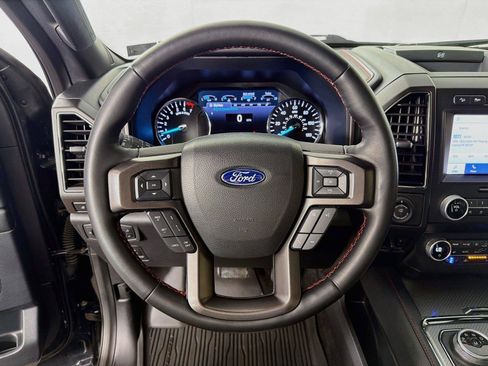 Used 2021 Ford Expedition Limited AWD/4WD image 3