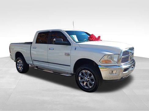 Used 2011 RAM 2500 SLT AWD/4WD image 3